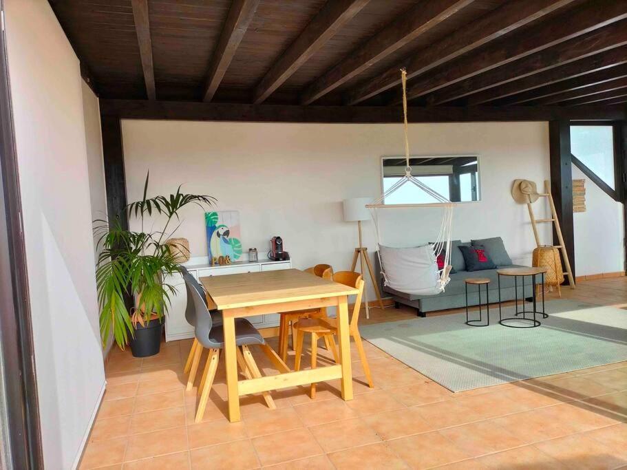 Oceanview Retreat Corralejo Apartment Екстериор снимка